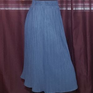 Romy pleated skirt